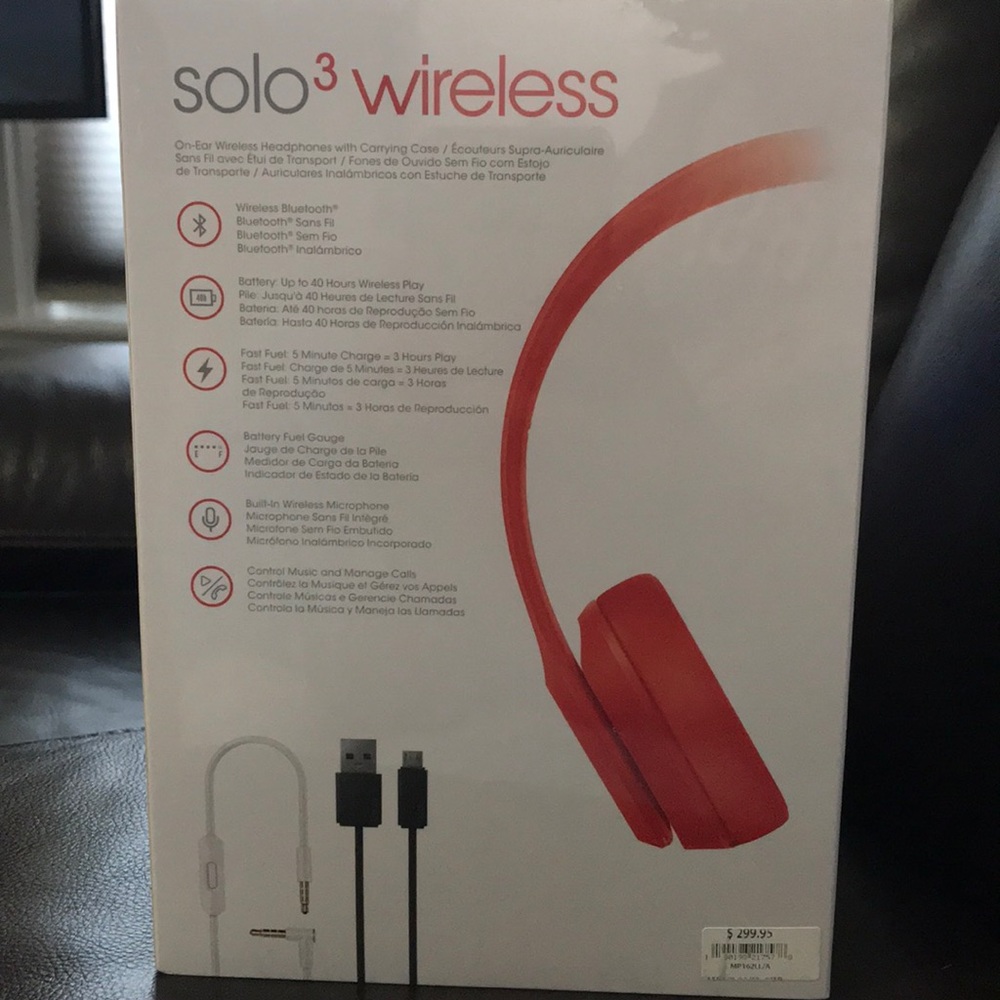 Beats Solo3 Wireless (Product) RED - Picture 2 of 5